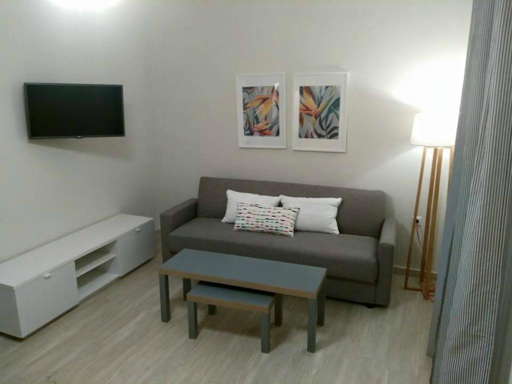 Marini Apartments Moraitika Bagian luar foto