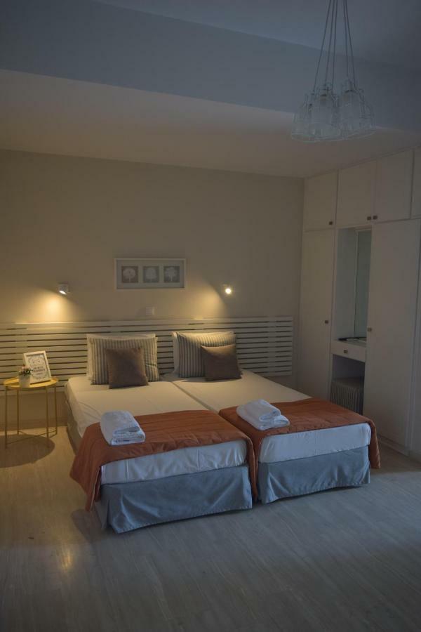Marini Apartments Moraitika Bagian luar foto